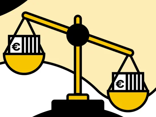 Bilancia con euro, simboleggia il pnl significato economia.