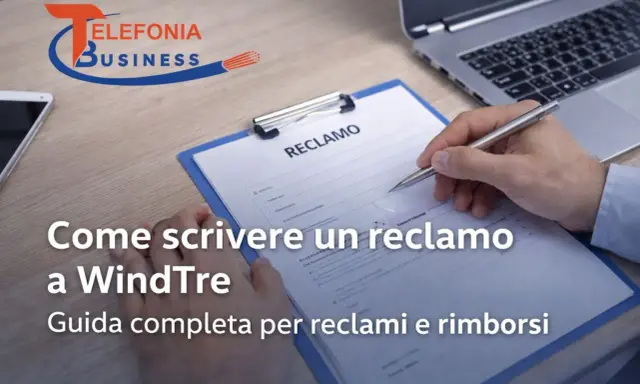 Mano che compila un modulo "RECLAMO" per WindTre. Guida completa per il significato di reclamo e rimborsi.